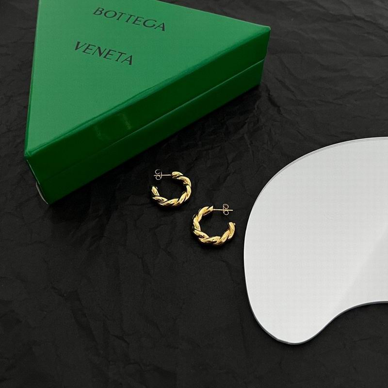 BV Earring 06lyx205